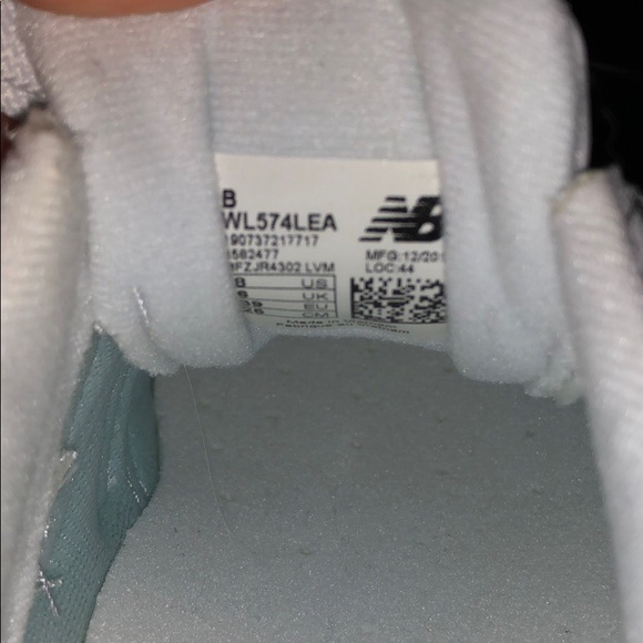 New balance shoes!!! - Picture 3 of 6
